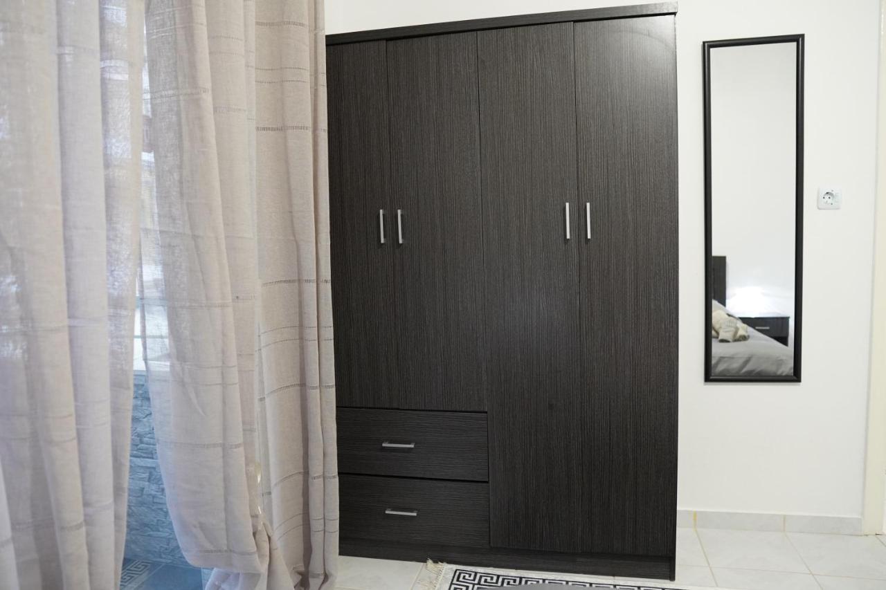 Poseidon'S Premium Apartment Katerini Bagian luar foto